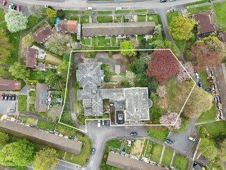 Leeds, WYK Assisted Livings - Fieldhouse Walk