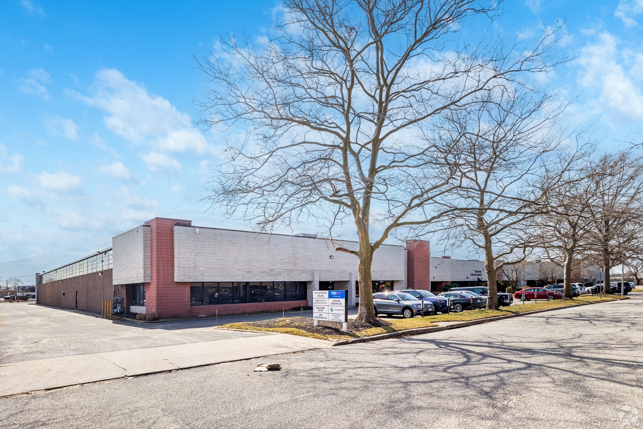 12-1 Dubon Ct, Farmingdale, NY for Rent
