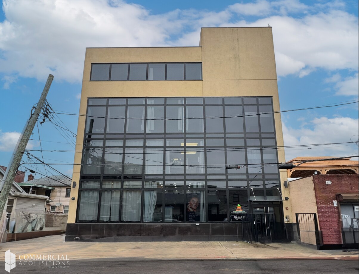 86 Brighton 1st Pl, Brooklyn, NY for Rent