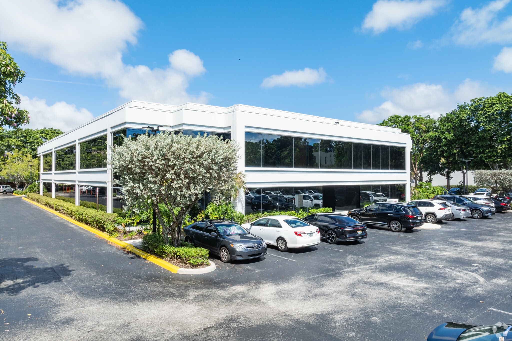 1000 NW 9th Ct, Boca Raton, FL for Sale