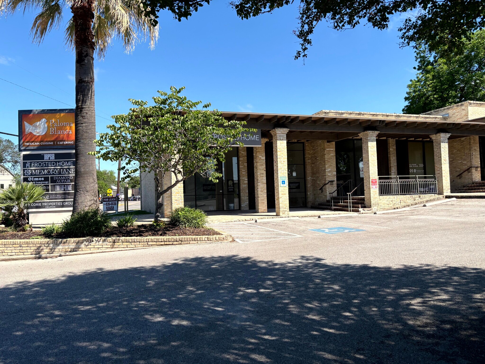 5800 Broadway St, San Antonio, TX for Rent
