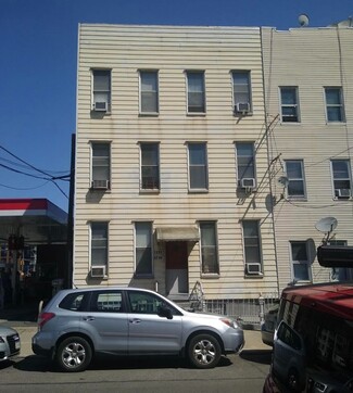 Long Island City, NY undefined - 11 47th Rd