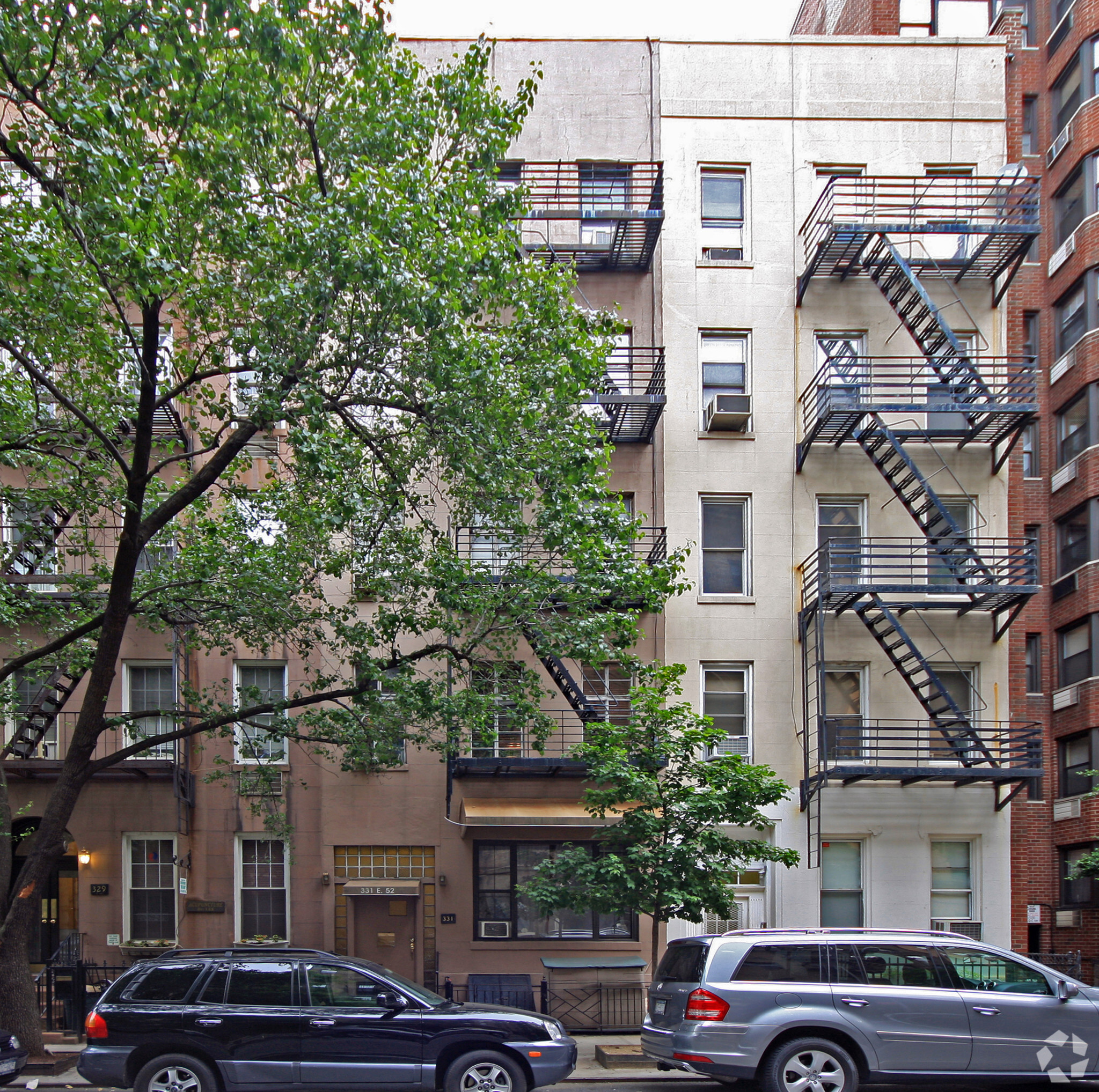 331 E 52nd St, New York, NY for Sale