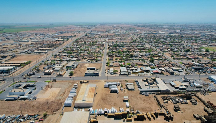 376 E Main St, El Centro, CA for Rent