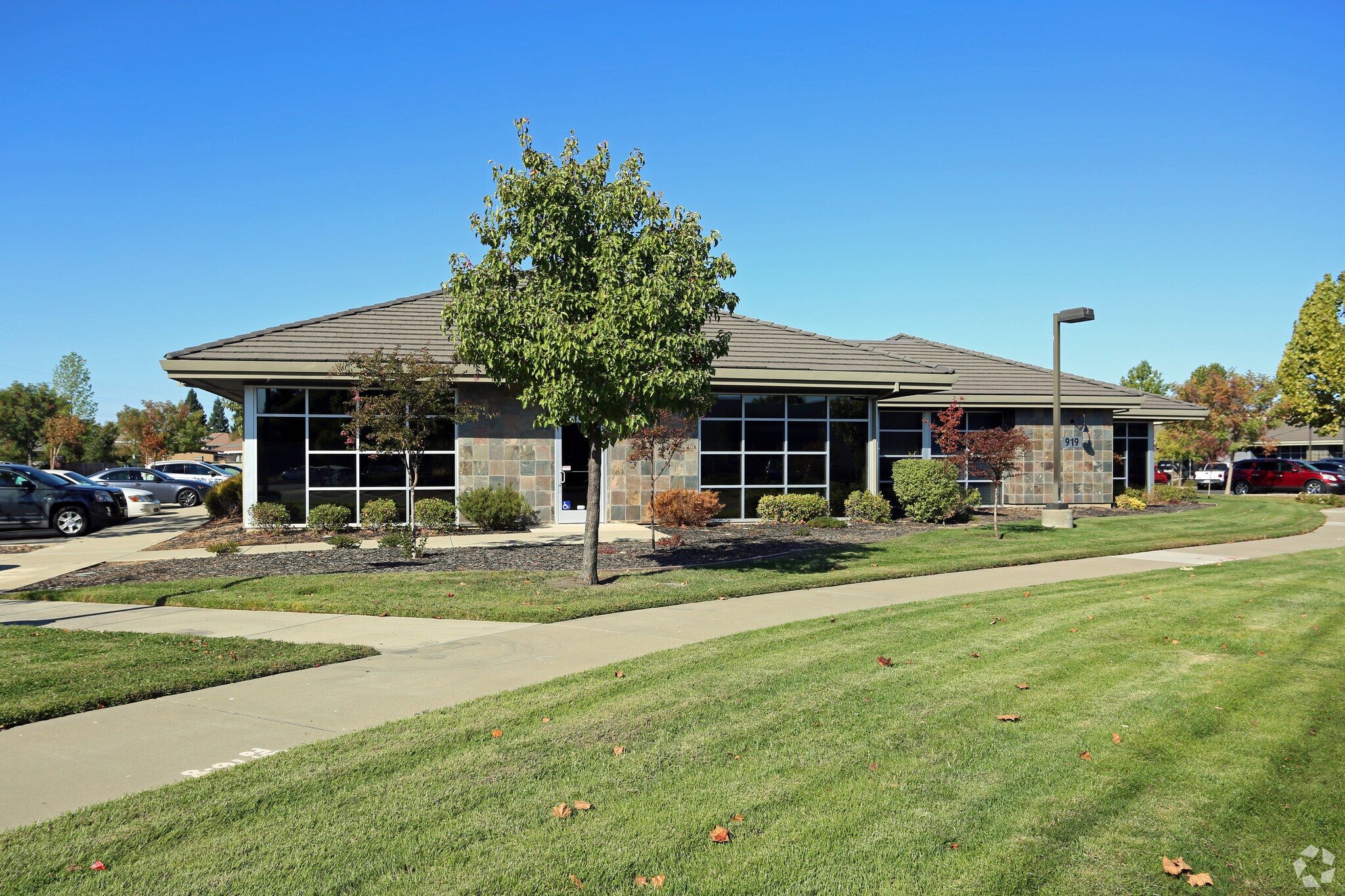 919 Reserve Dr Roseville, CA 95678 Coworking Space on