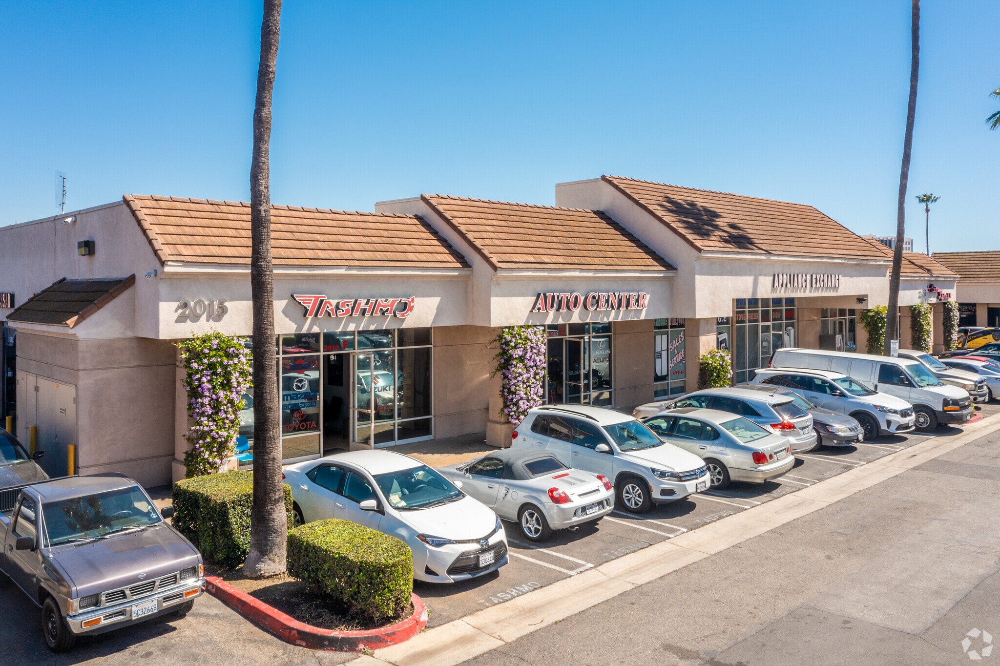 2005-2025 N Tustin Ave, Santa Ana, CA for Rent