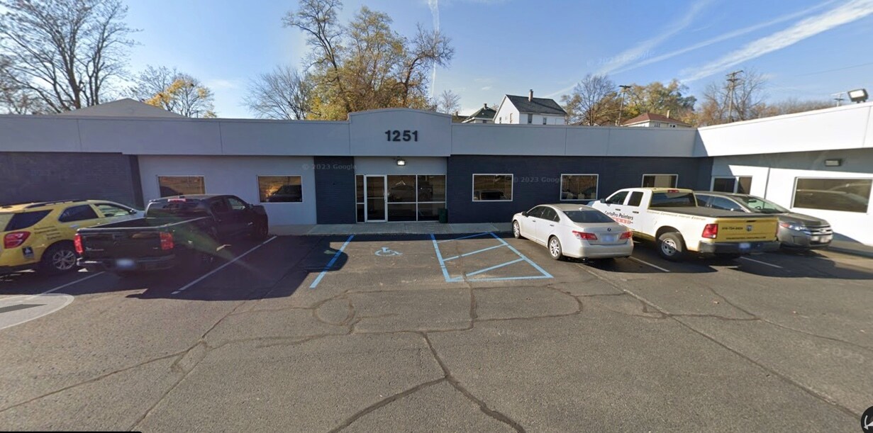 1251 Century Ave SW, Grand Rapids, MI for Rent