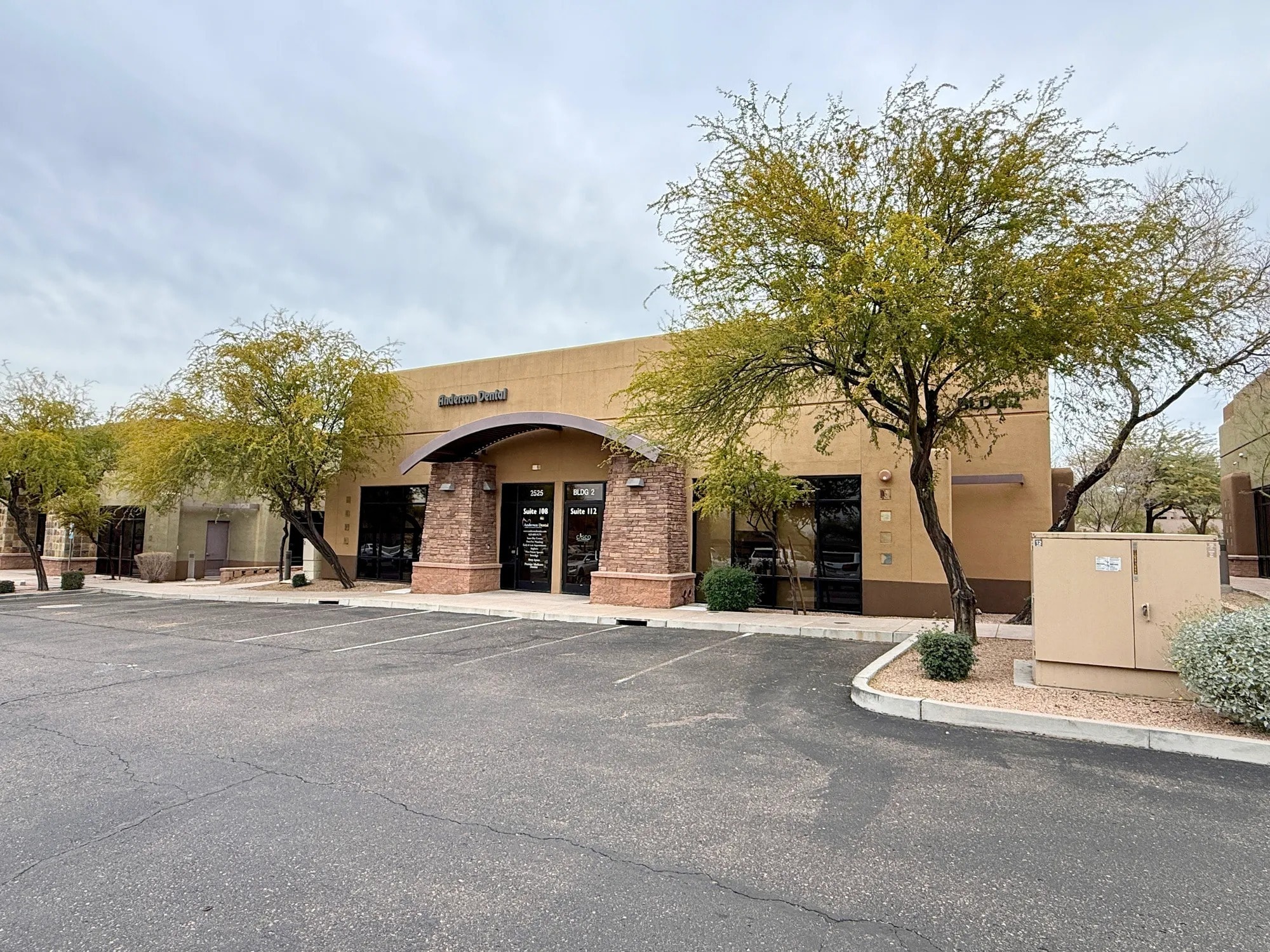 2525 W Carefree Hwy, Phoenix, AZ for Rent