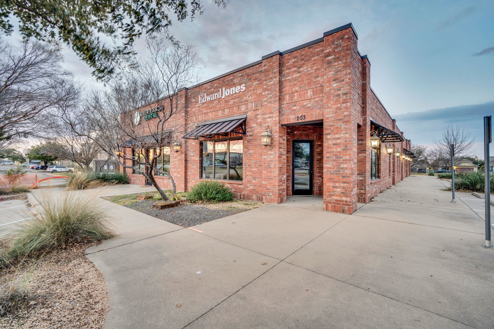 203 George Hopper Rd, Midlothian, TX for Rent