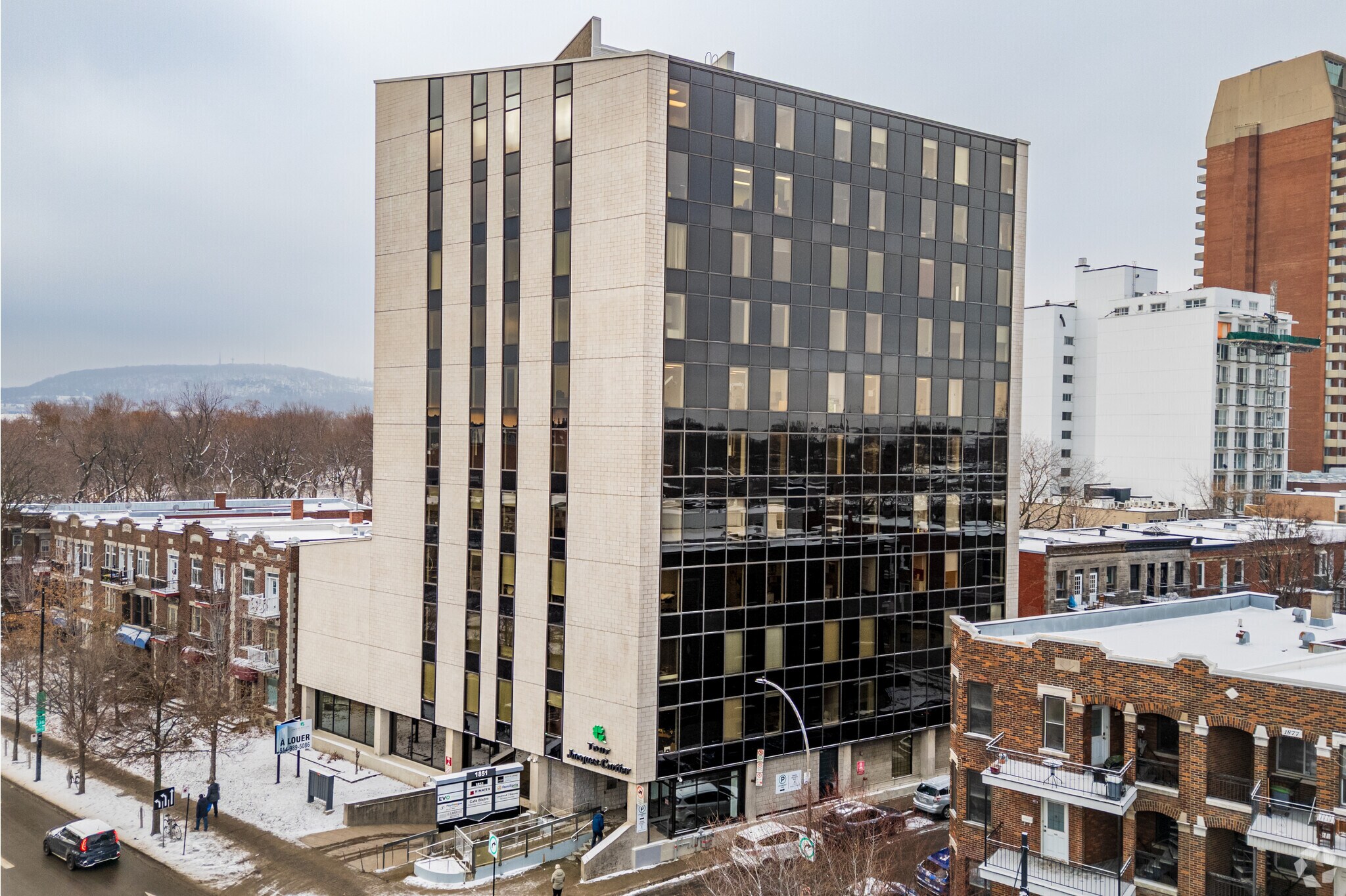 1851 Rue Sherbrooke E, Montréal, QC for Rent