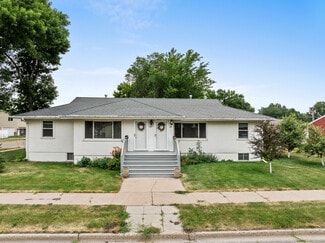 Minot, ND Multi-Family - 118 21st St NW