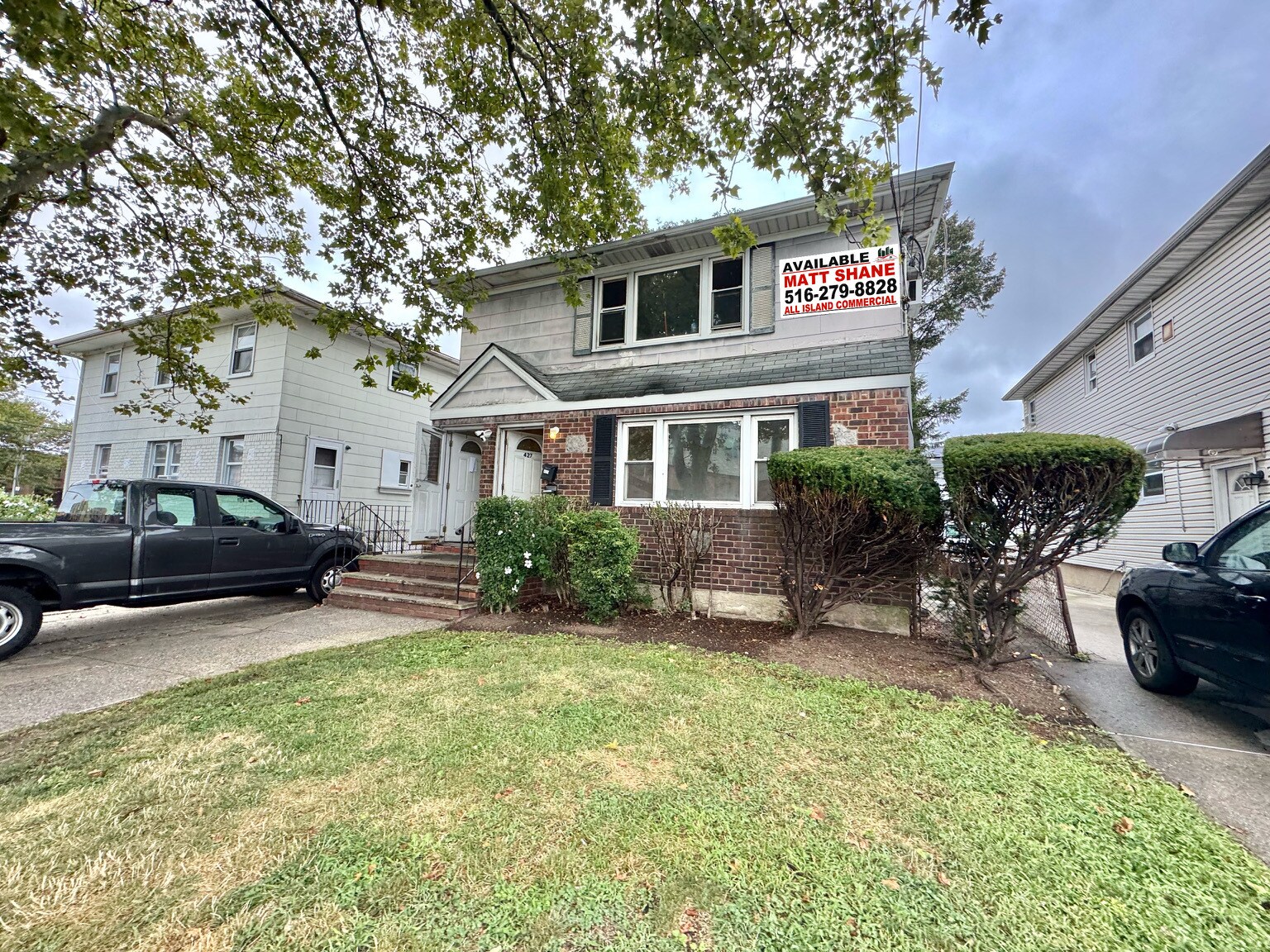 427 Front St, Hempstead, NY for Sale