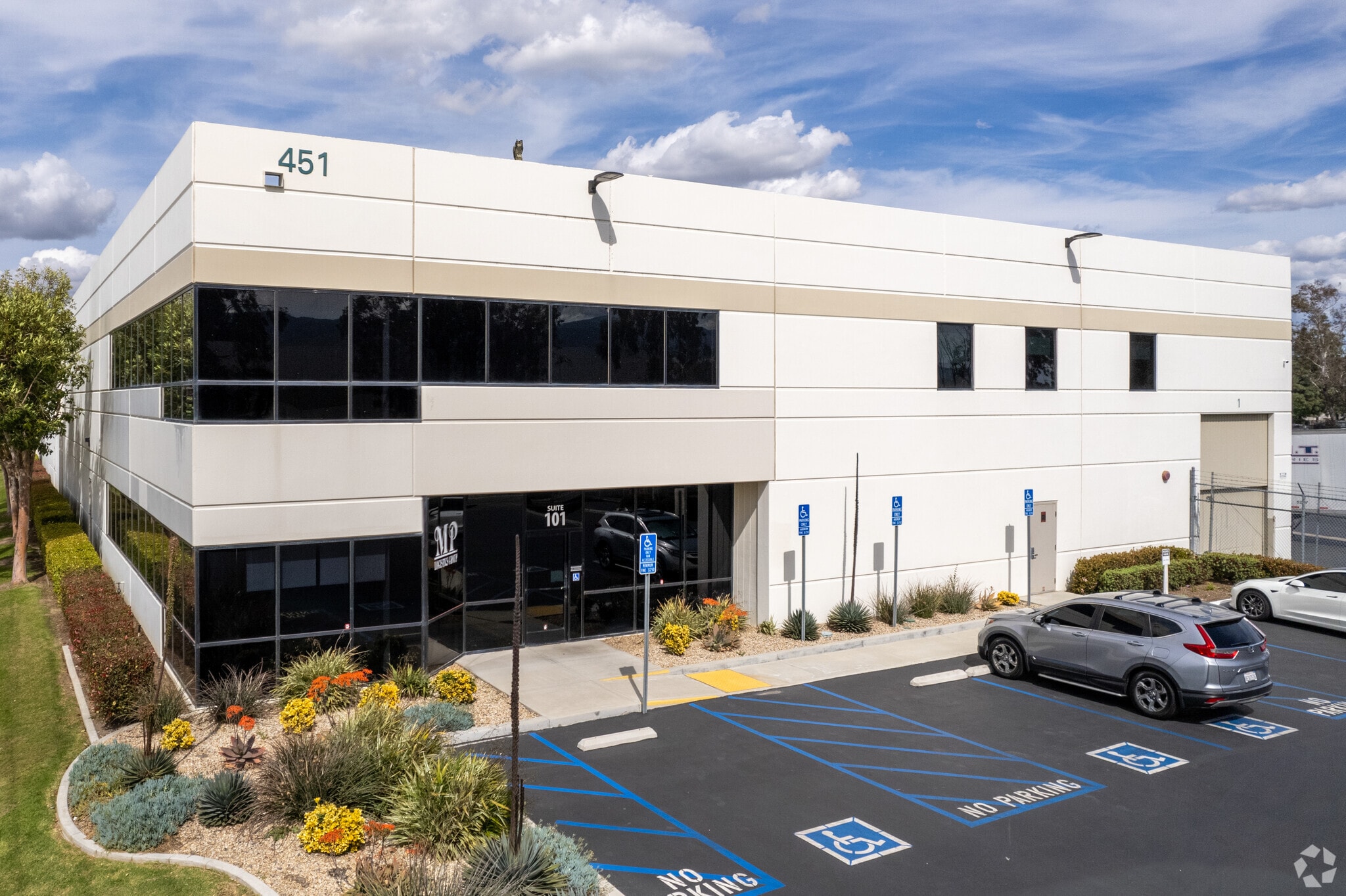 451 N Cota St, Corona, CA for Rent