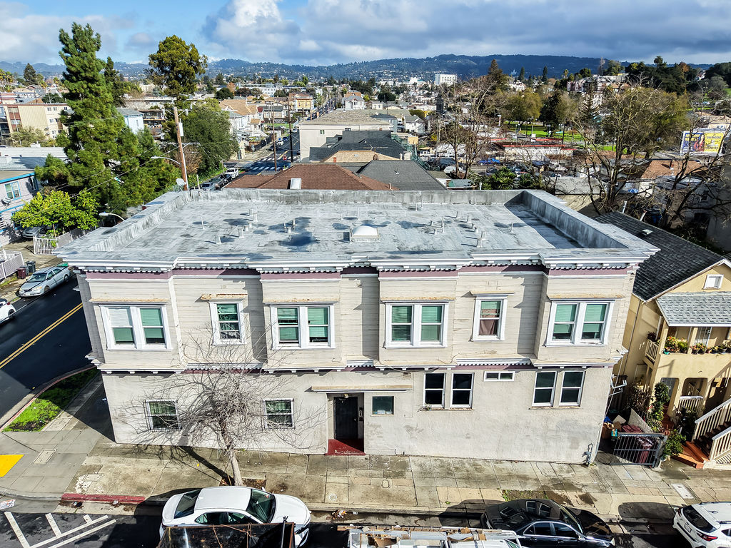 1504 13th Ave, Oakland, CA for Sale