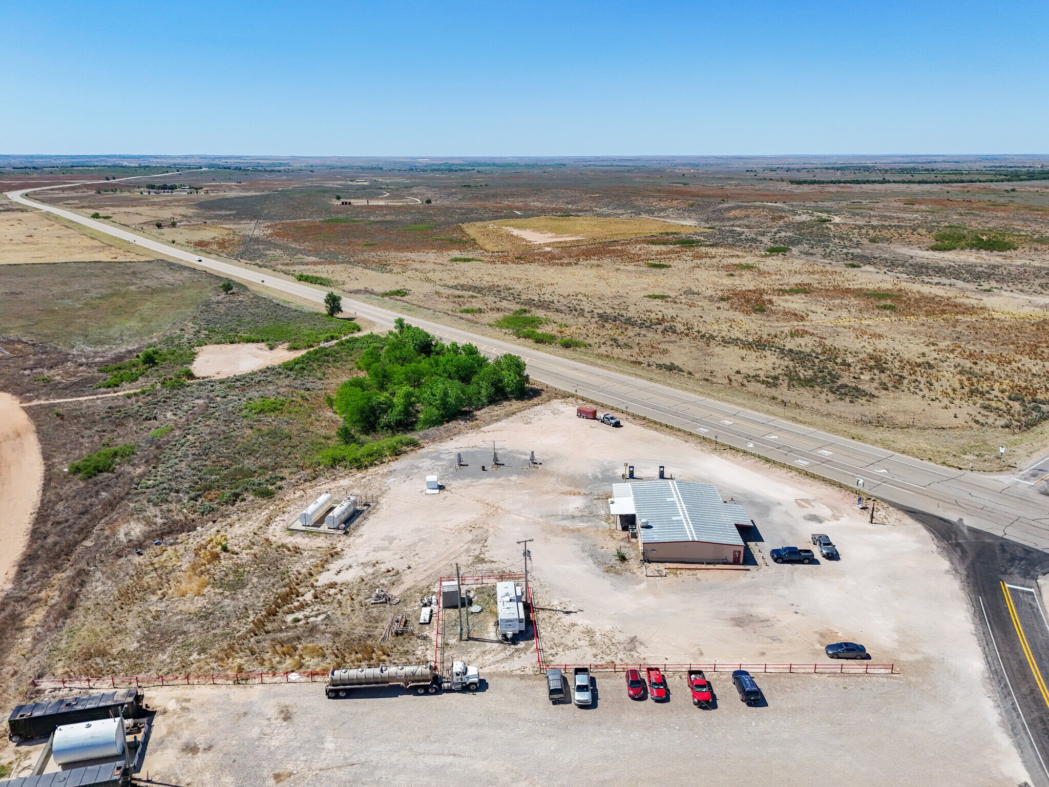 8794 HWY 83, Briscoe, TX for Sale