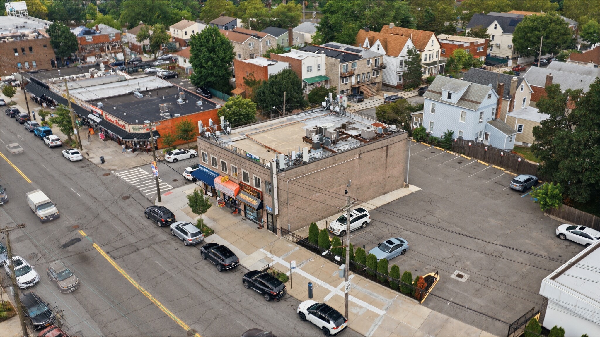 3800 E Tremont Ave, Bronx, NY for Rent