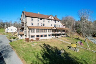 Lake Como, PA Specialty - 263 Como Rd