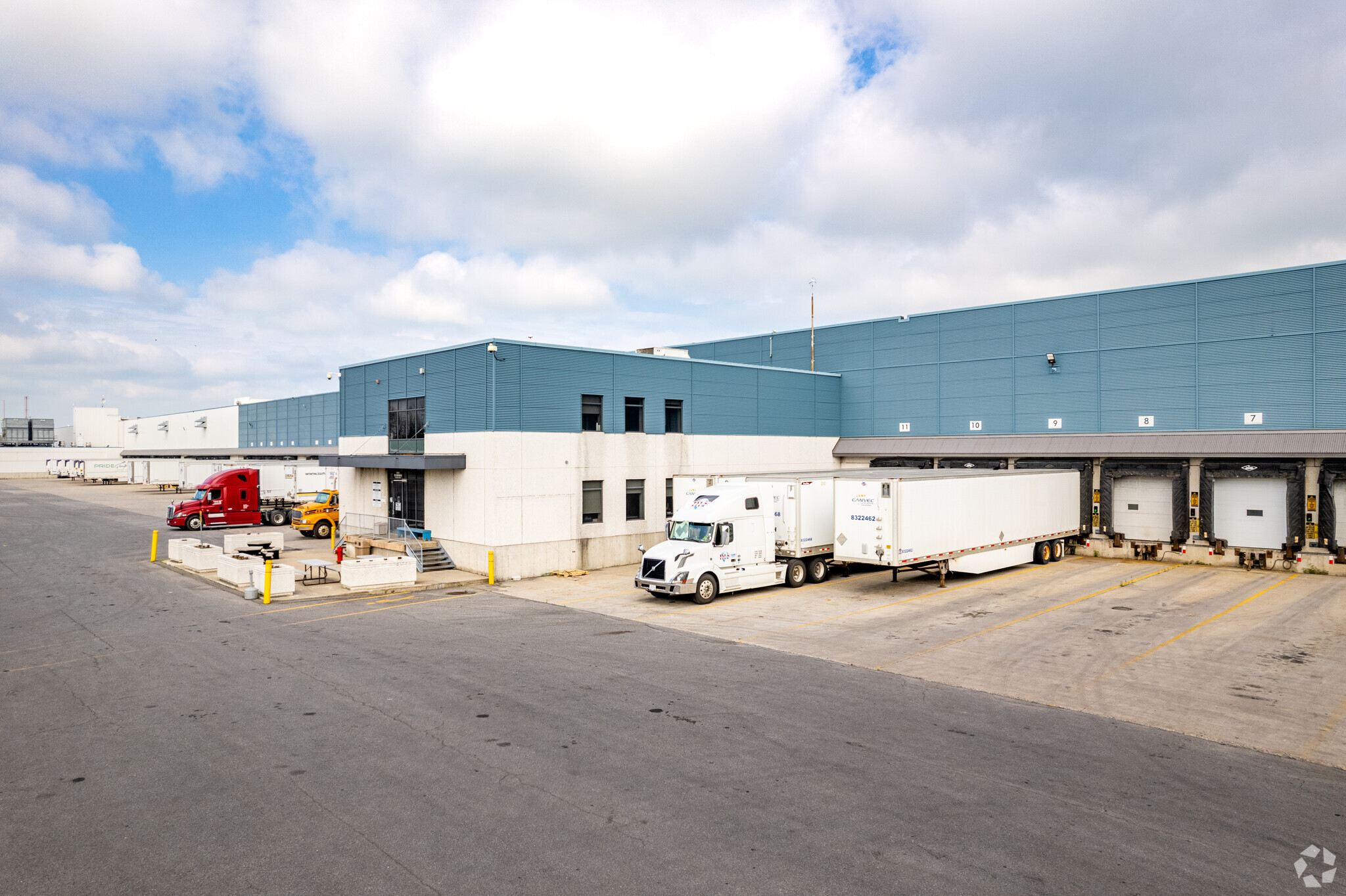 401 Rue Marie-Curie, Vaudreuil-dorion, QC for Rent