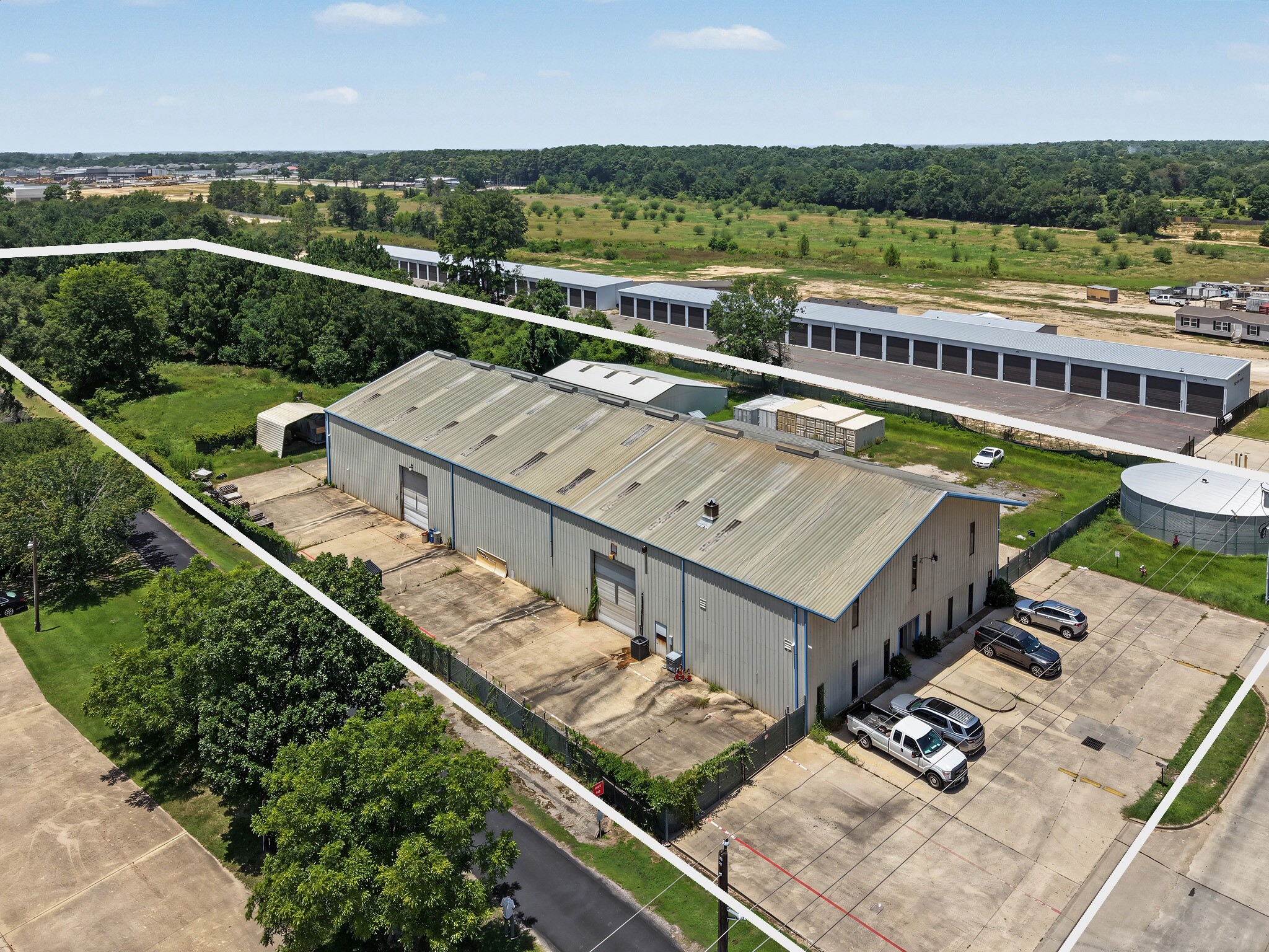 17309 Hufsmith Kohrville Rd, Tomball, TX for Sale