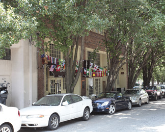 Atlanta, GA Storefront - 12 W Peachtree Pl