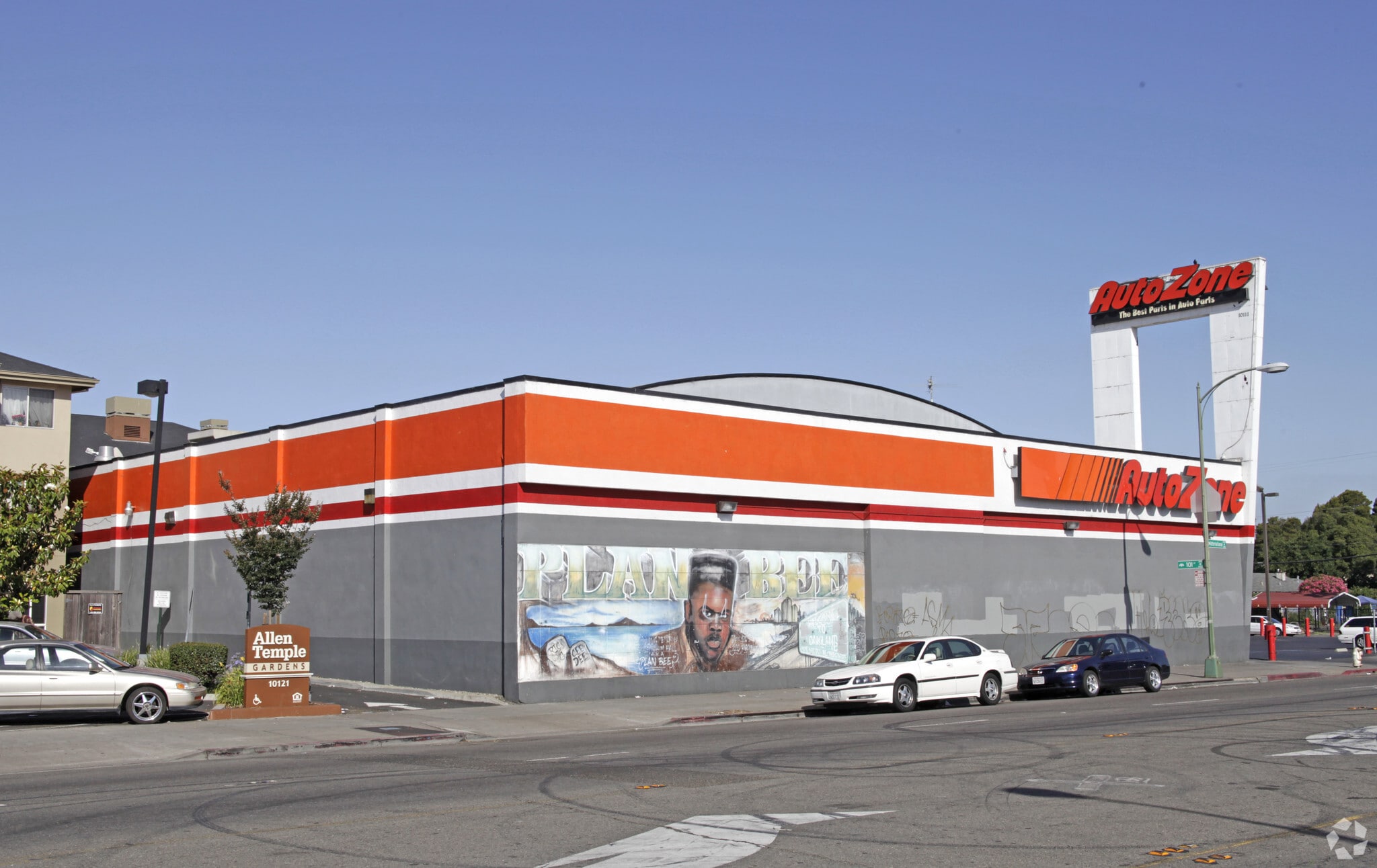 10111 International Blvd, Oakland, CA for Sale