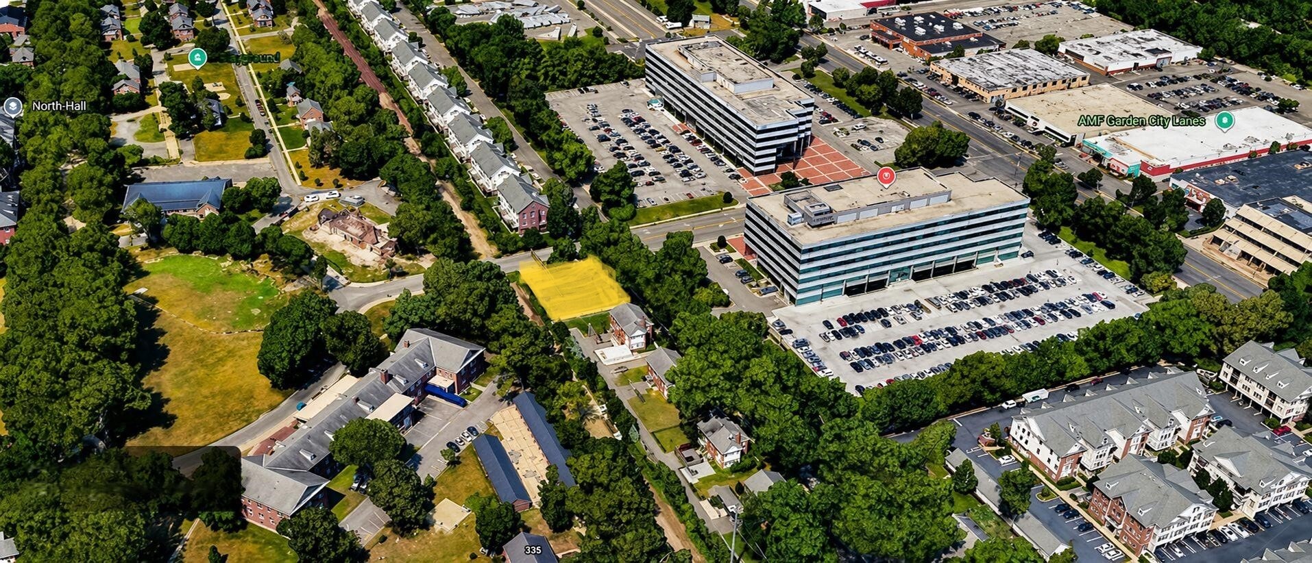 Ellington Avenue West Ave, Garden City, NY for Sale