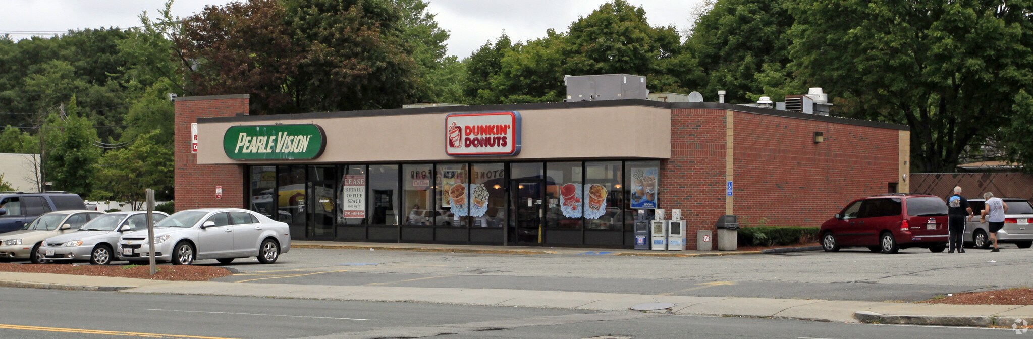 196 Main St Stoneham, MA 02180 Retail Property for Lease on