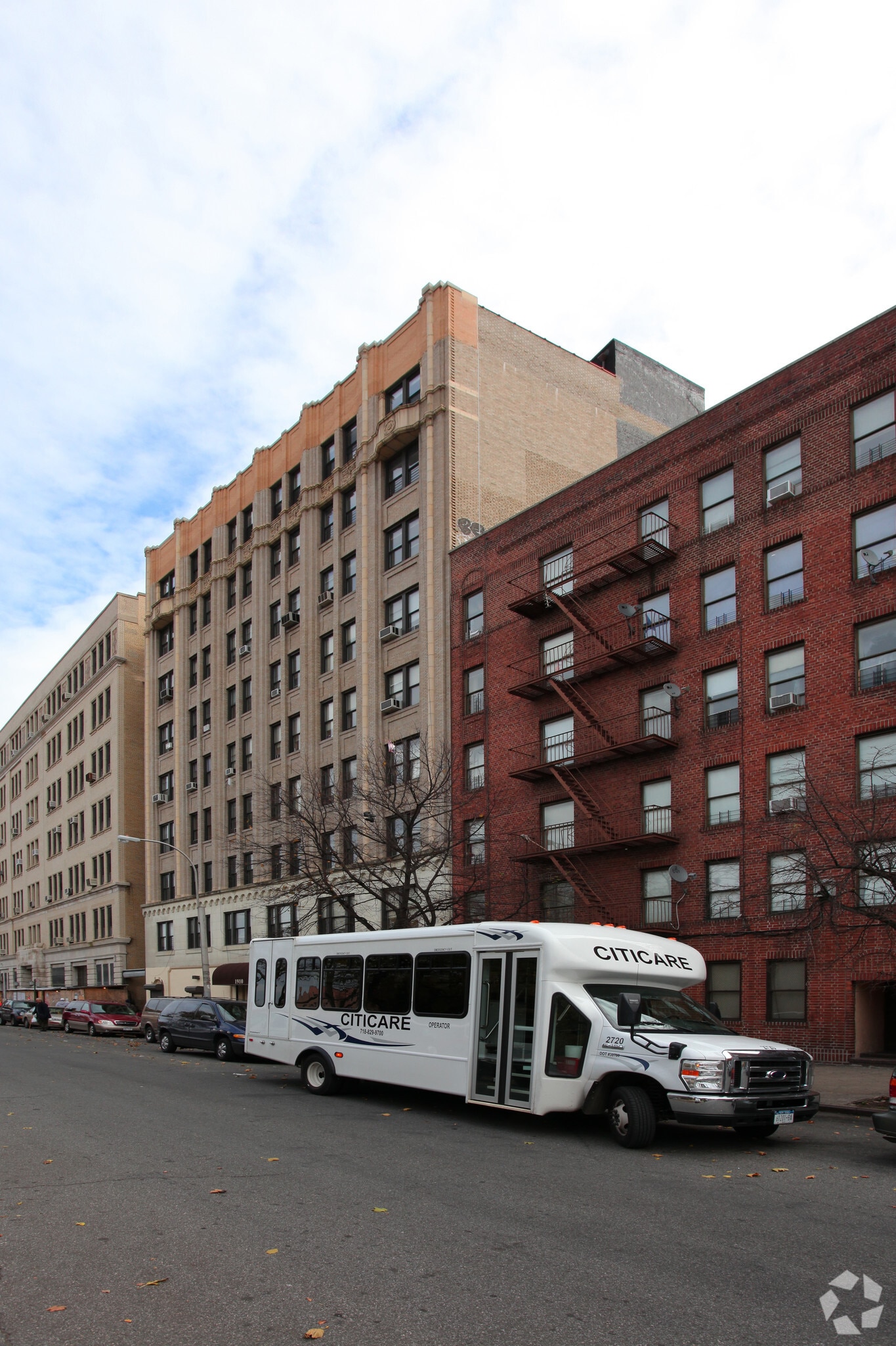 1910 Arthur Ave Bronx, NY 10457 Office Property for Lease on