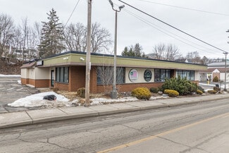 Washington, PA Restaurant - 875 W Chestnut St