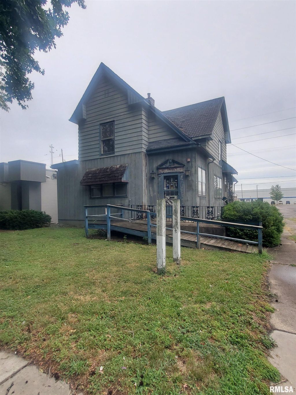 1430 S 8th St, Springfield, IL for Sale