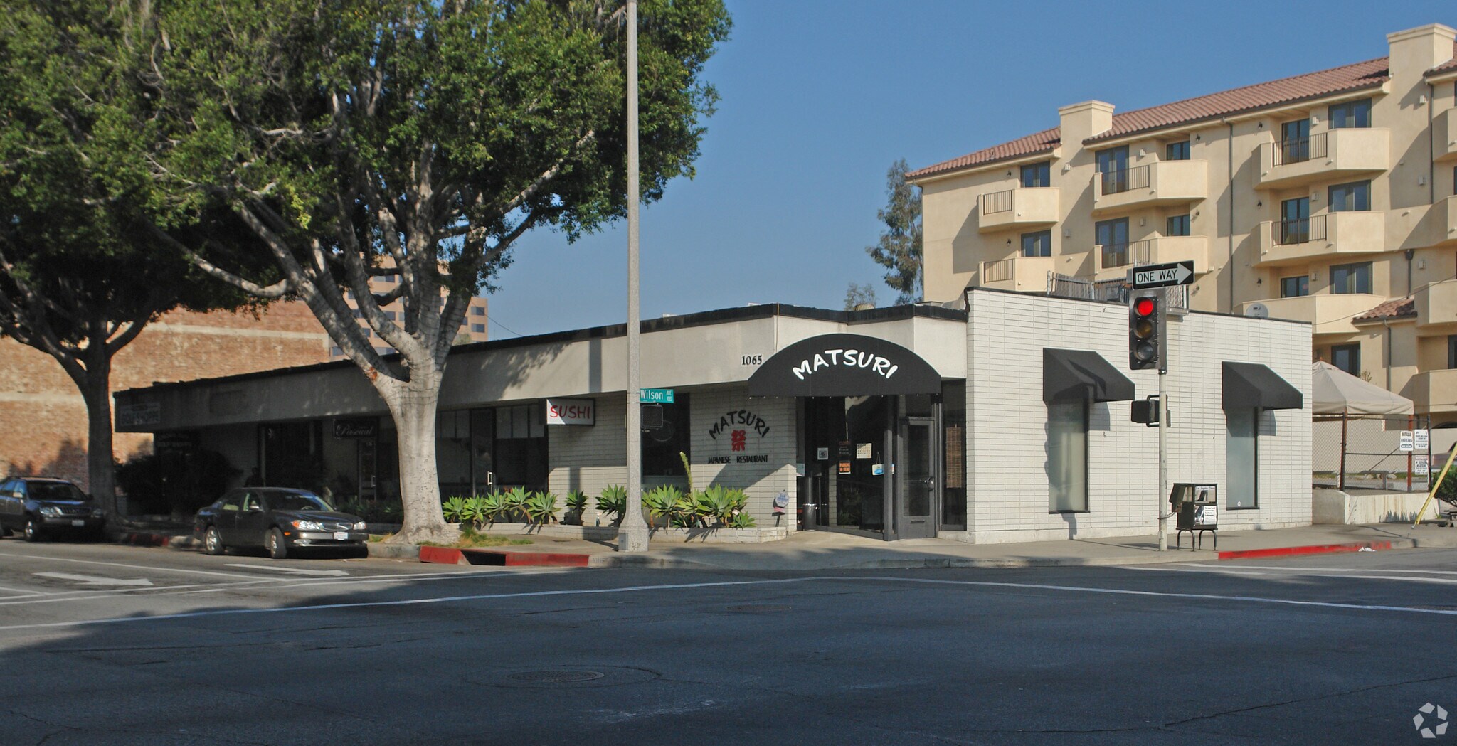 1055-1065 E Green St, Pasadena, CA for Rent