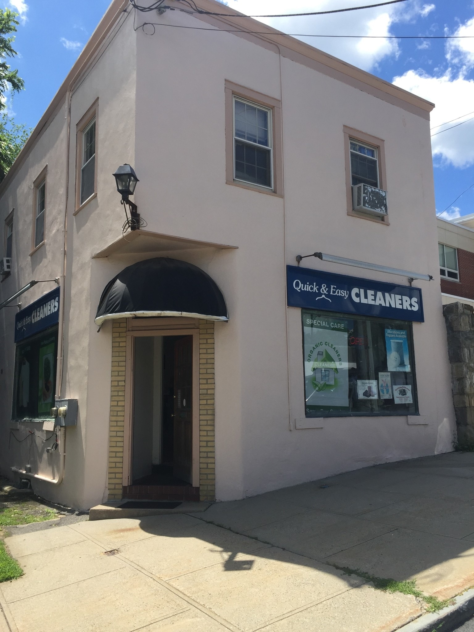 316-318 Bedford Rd, Bedford Hills, NY for Sale