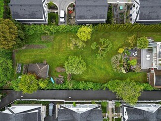 Victoria, BC Commercial Land - 3106 Washington Av