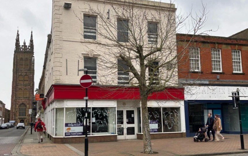 33 Fore St, Taunton, SOM for Sale