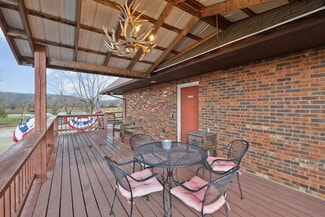 Pilot Knob, MO Freestanding - 714 N Saint Mary St
