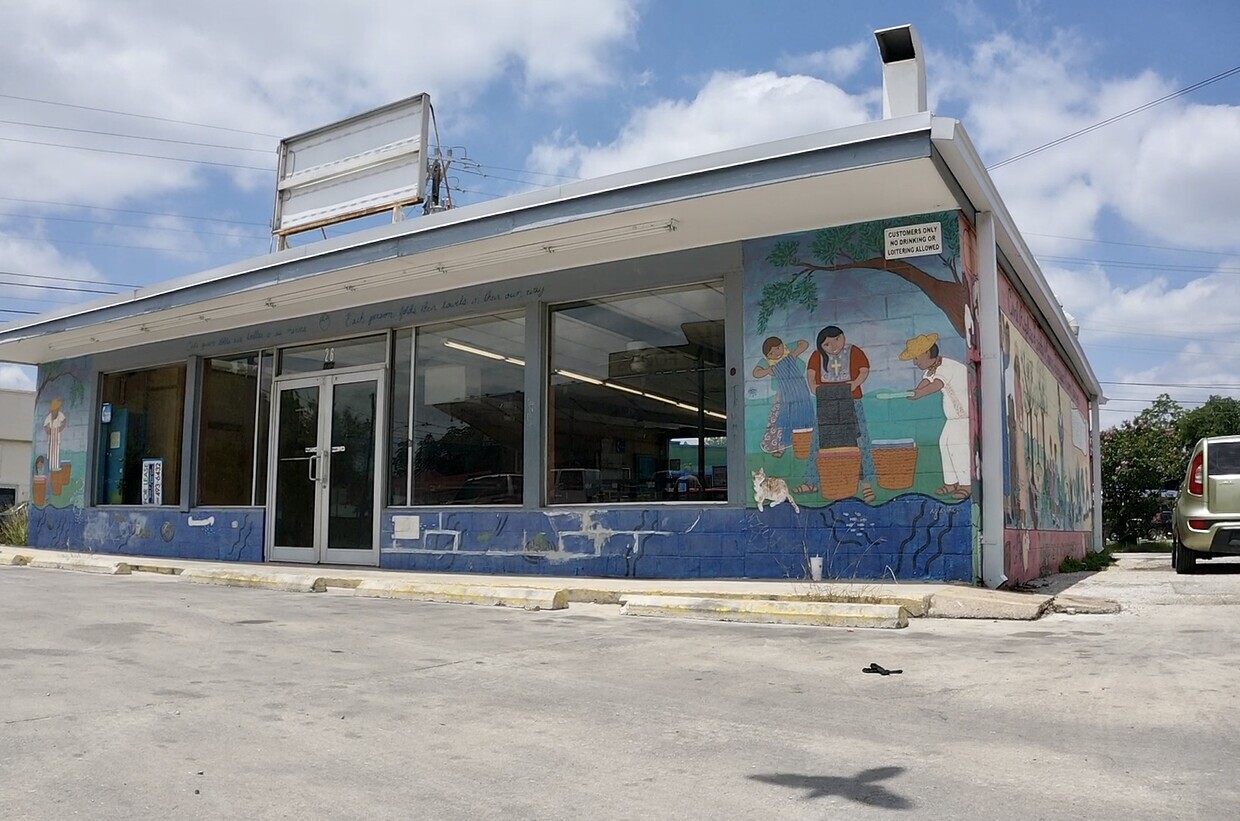 1100 S Presa St, San Antonio, TX for Rent