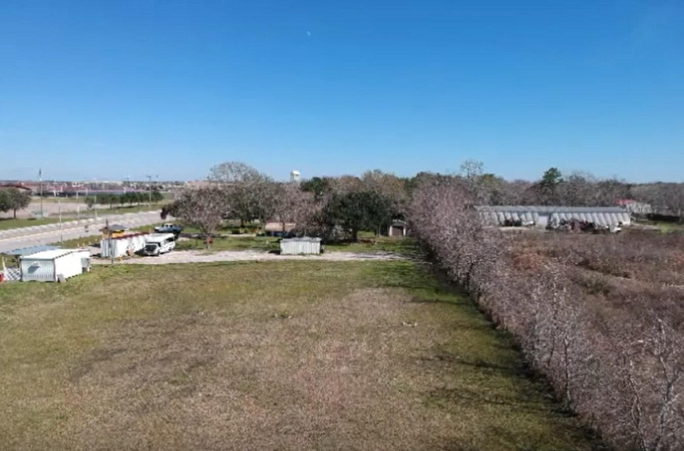 4710 Bailey Rd, Pearland, TX for Sale
