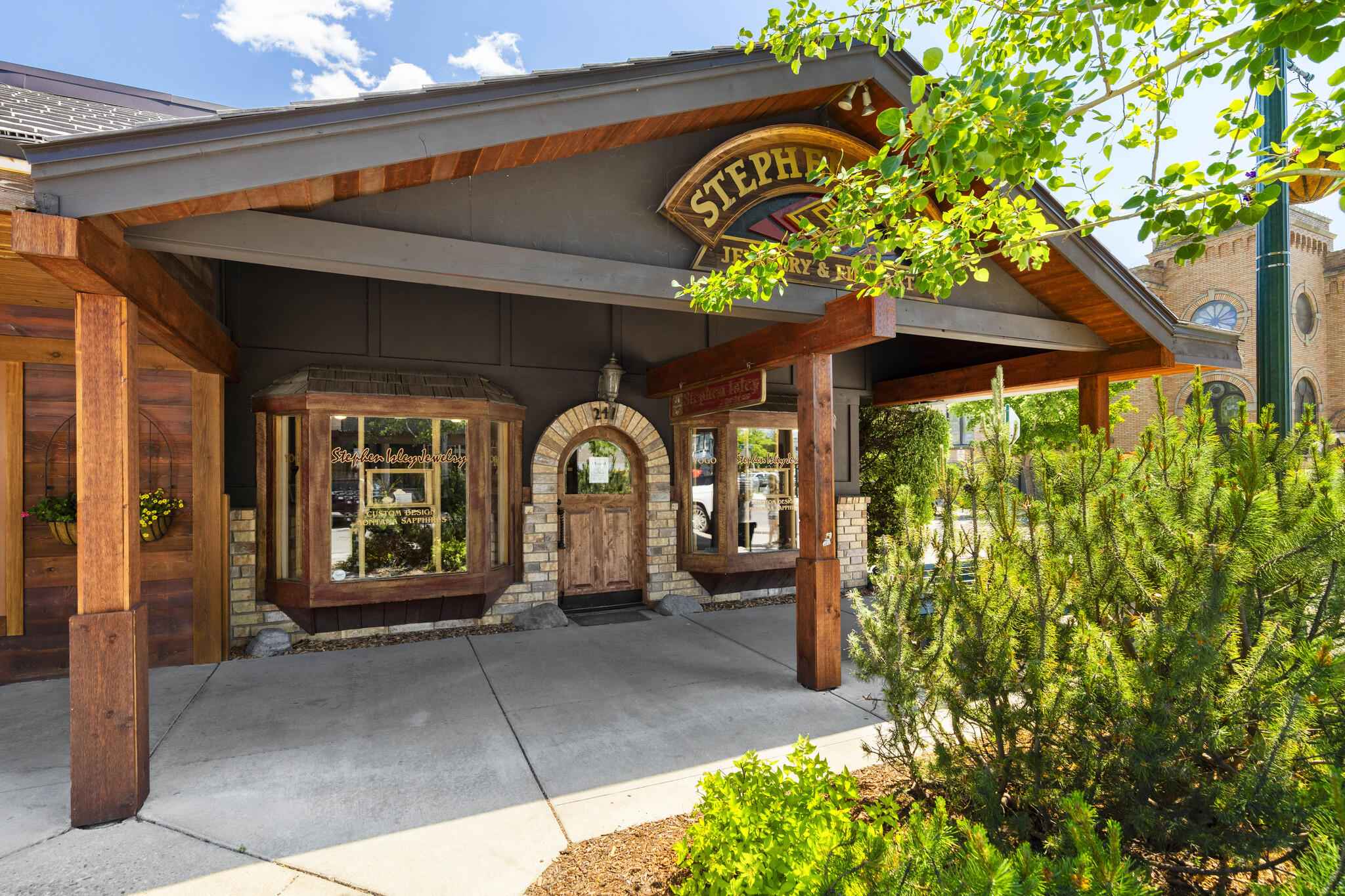 241 Central Ave, Whitefish, MT for Sale