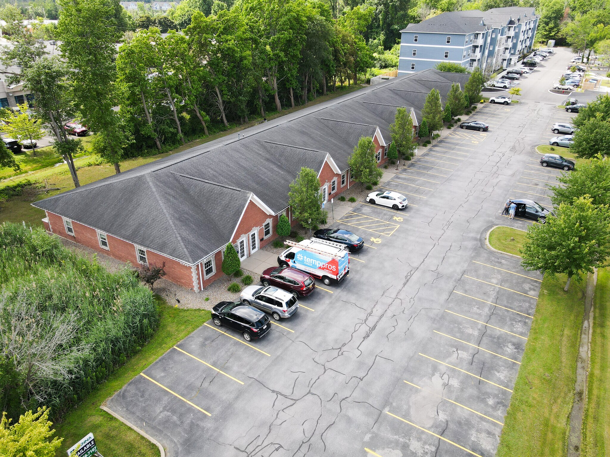 2390 N Forest Rd, Getzville, NY for Rent