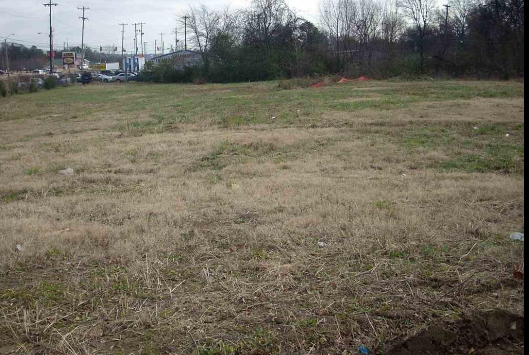 2899 Lamar Ave, Memphis, TN for Sale