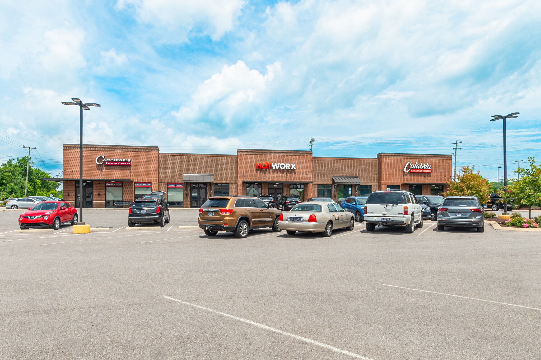 401 Long Hollow Pike Goodlettsville, TN 37072 Retail Property for