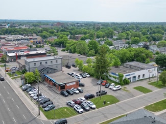 Oshawa, ON Freestanding - 349 King St W
