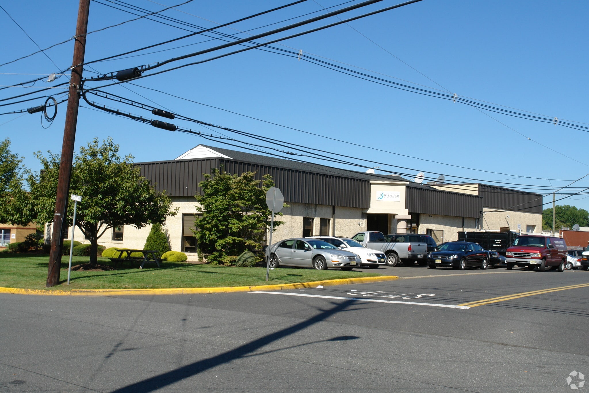 385 Market St, Kenilworth, NJ for Sale