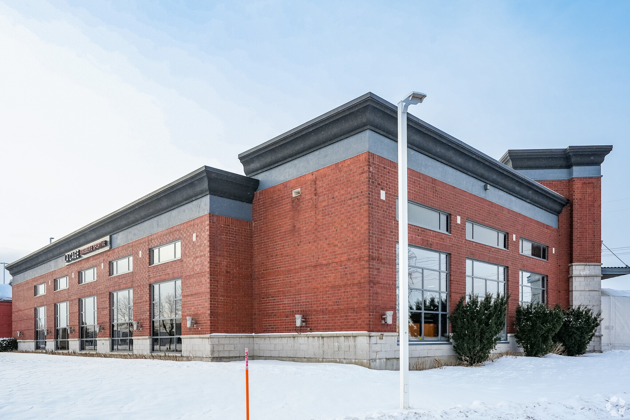 5540 Boul des Gradins, Québec, QC for Sale