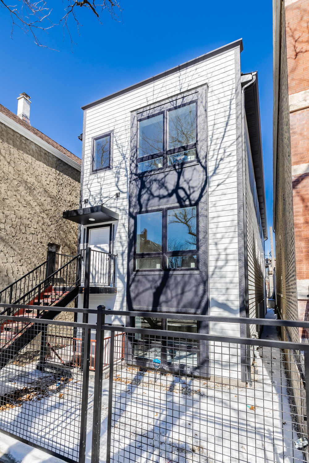 2632 W 21st St, Chicago, IL for Sale