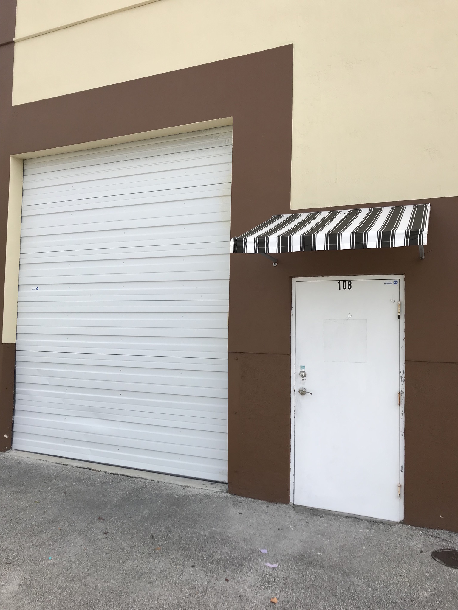 2635 NE 188th St, Miami, FL for Rent