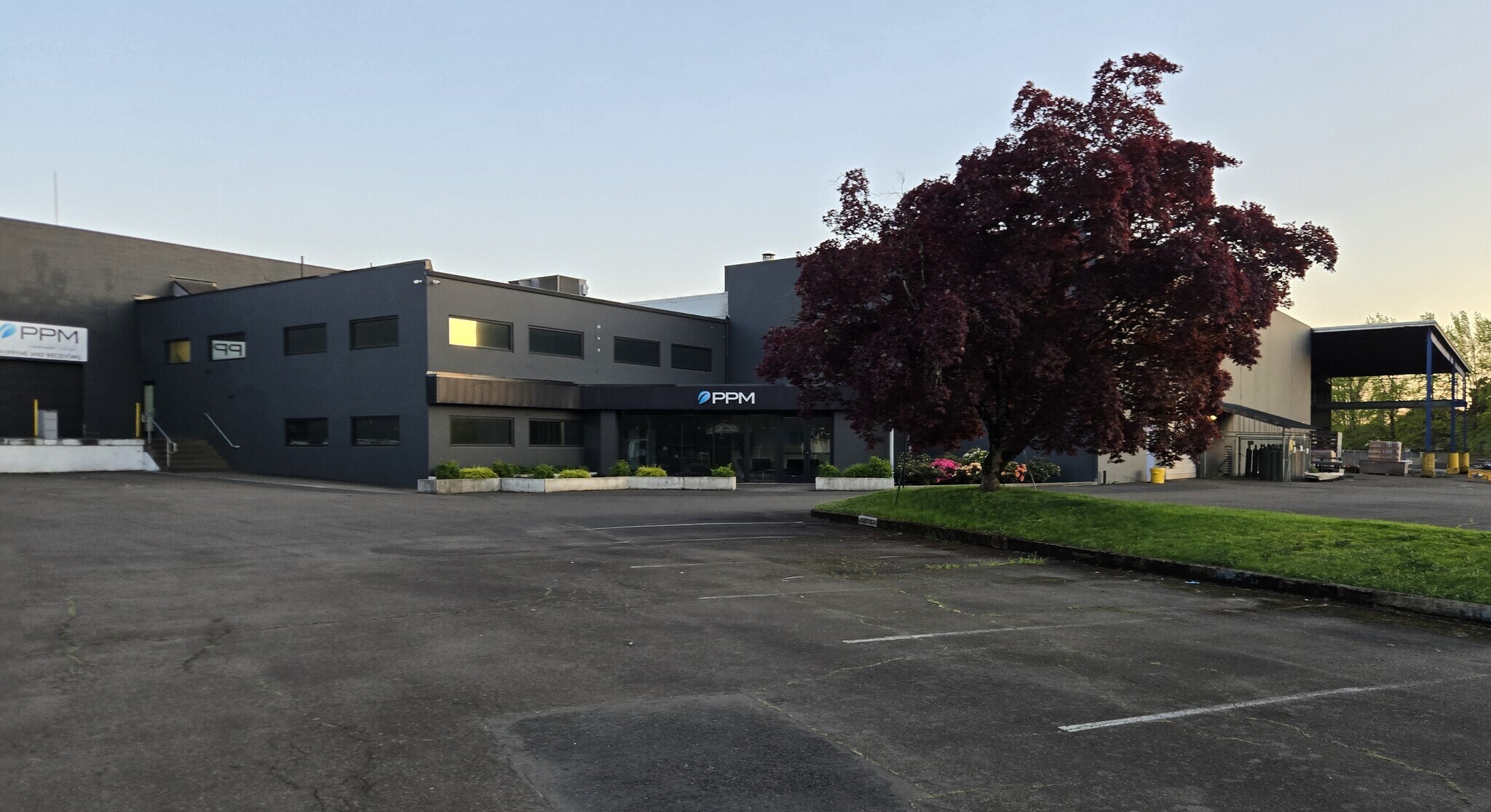 500 E Illinois St, Newberg, OR for Sale