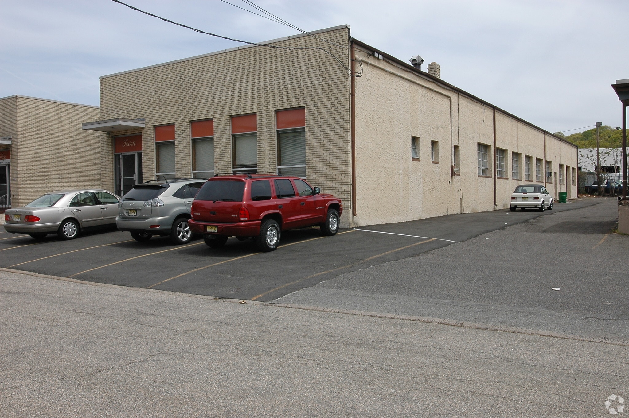 5-7 Valley St, Hawthorne, NJ for Rent