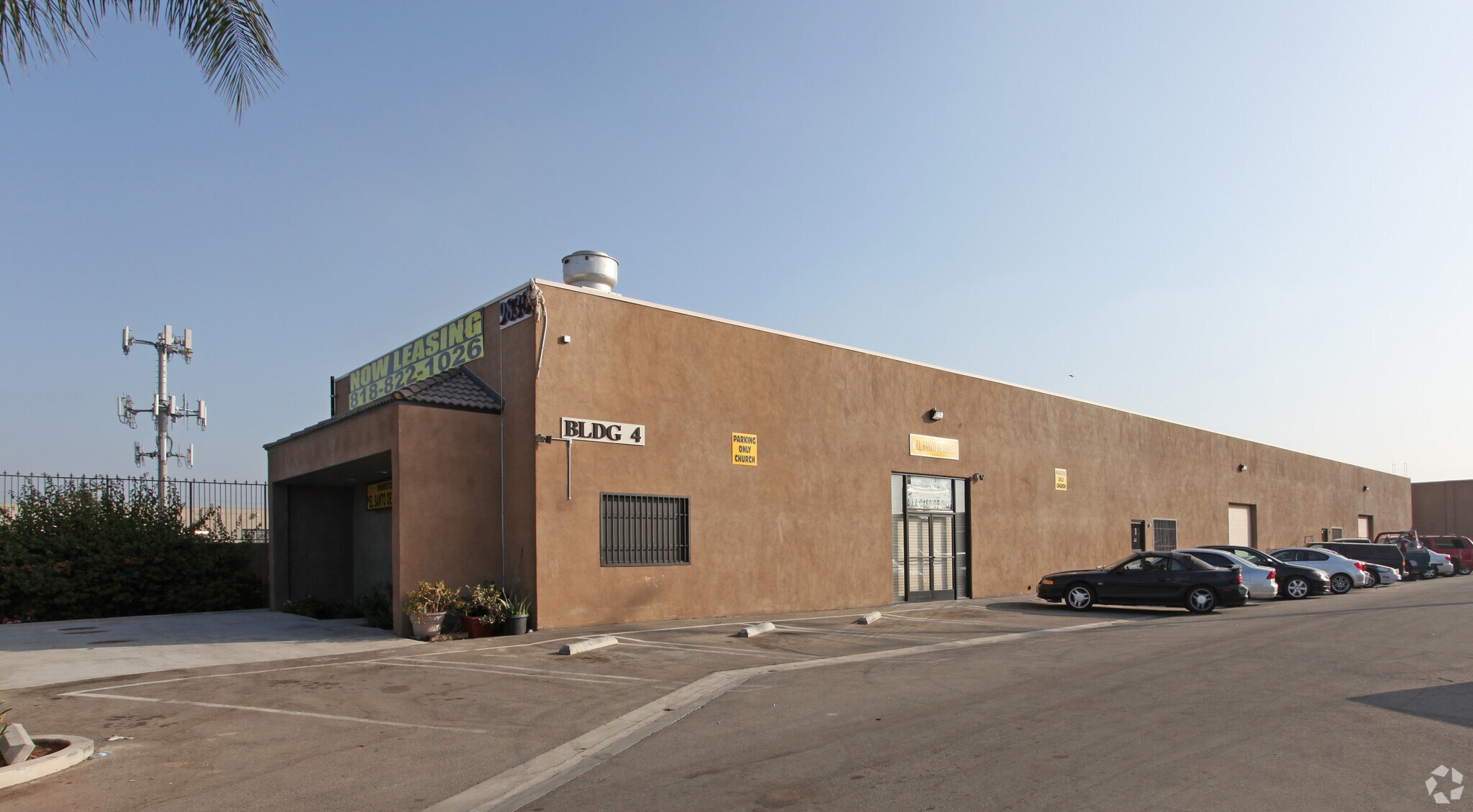 9830 San Fernando Rd, Pacoima, CA for Rent