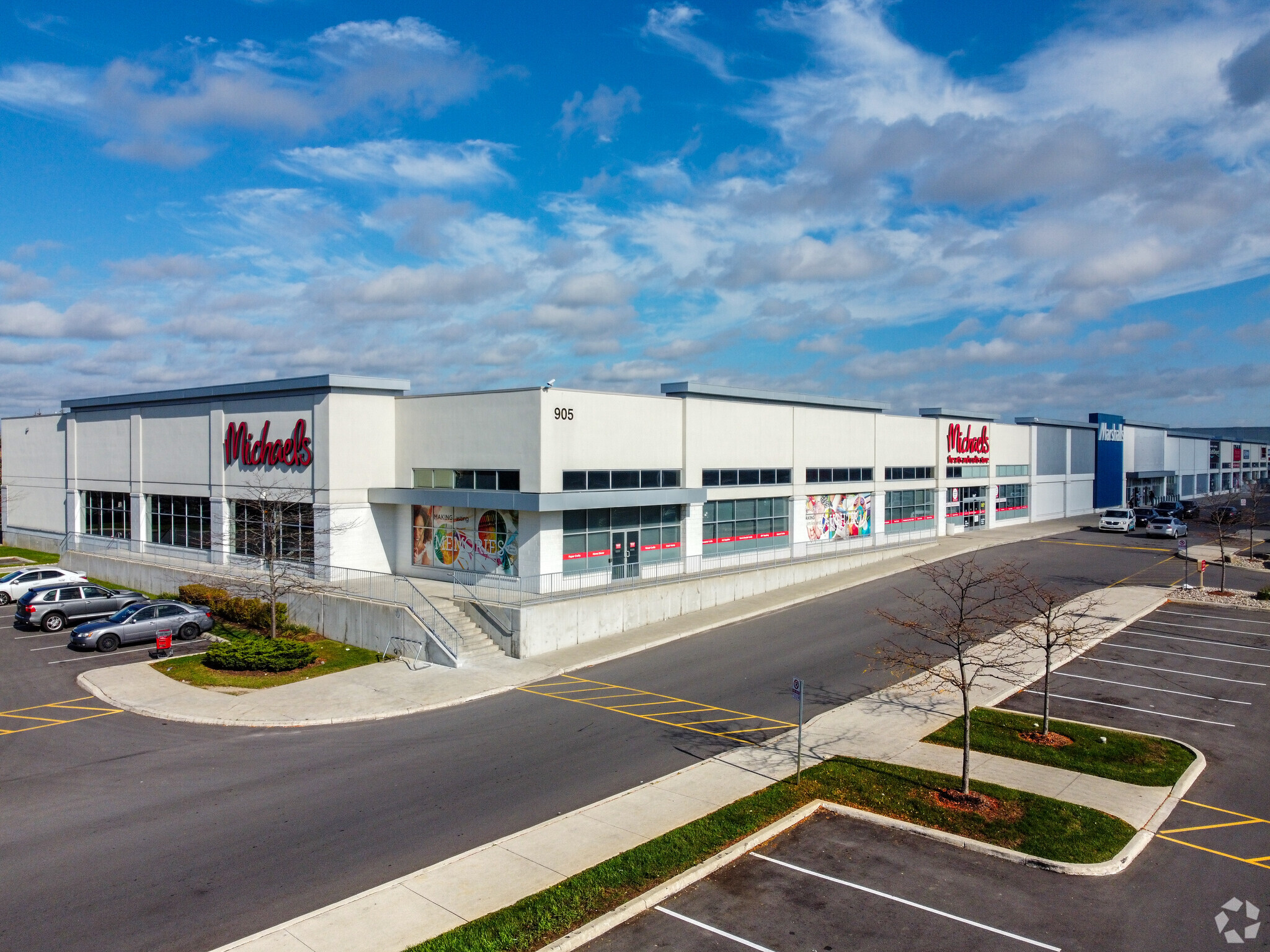 905 Britannia Rd, Mississauga, ON for Rent